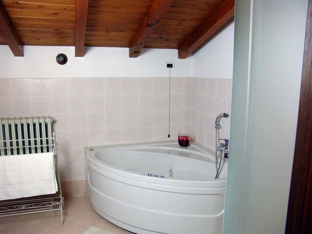 Casa Vacanze Cascina Campagnola Pozzolengo Exterior foto